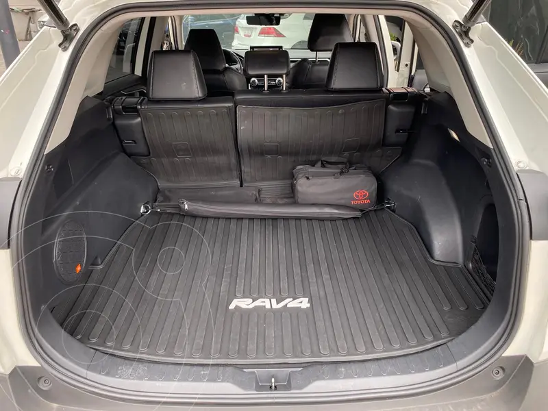 toyota rav4-hev