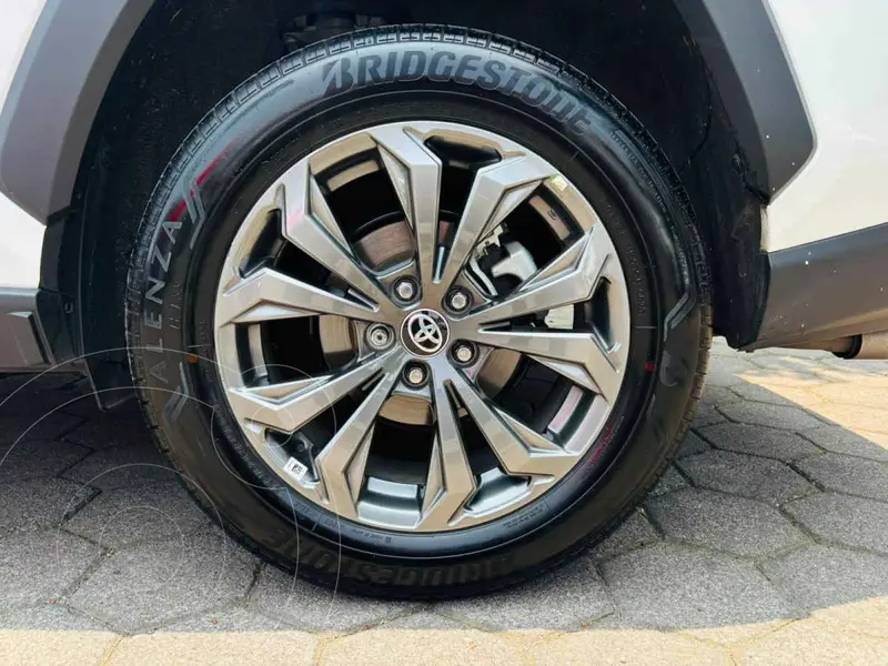 toyota rav4-hev