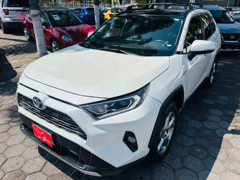 Foto Toyota RAV4 HEV Limited usado (2020) color Blanco financiado en mensualidades(enganche $133,569 mensualidades desde $11,864)