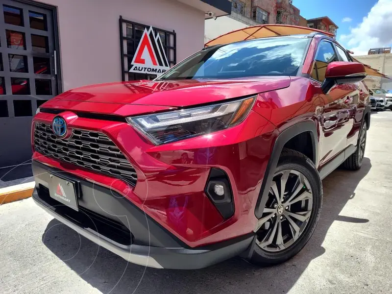 Foto Toyota RAV4 HEV Limited usado (2023) color Vino Tinto precio $629,000
