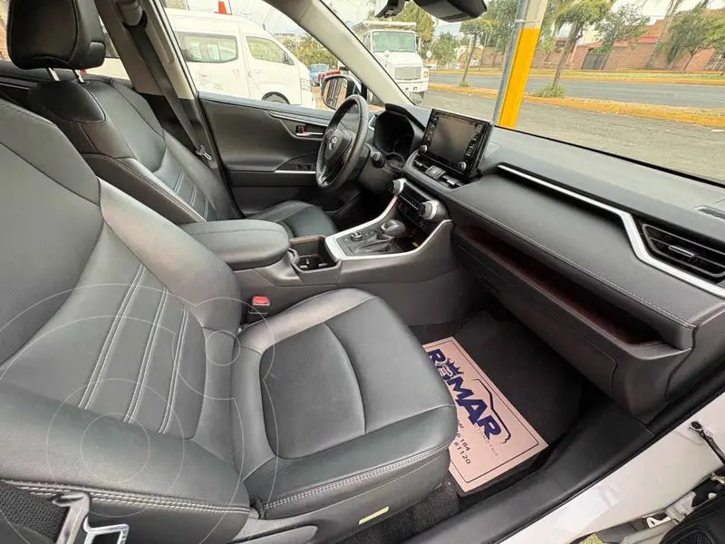 toyota rav4-hev