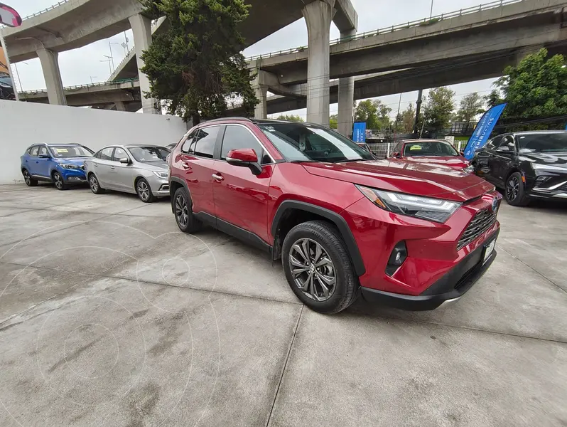 Foto Toyota RAV4 HEV Limited usado (2024) color Rojo precio $769,000