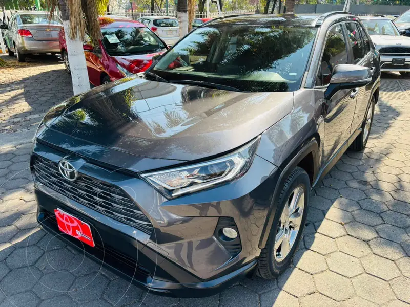 Foto Toyota RAV4 HEV Limited usado (2020) color Gris financiado en mensualidades(enganche $146,469 mensualidades desde $13,010)