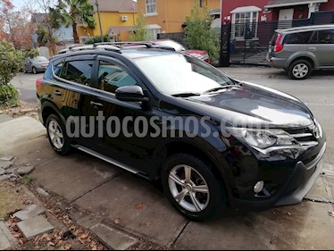 foto Toyota Rav4 2.0 Lujo 4X2 usado (2015) color Negro precio $9.500.000