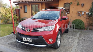 foto Toyota Rav4 2.5 Lujo 4X2 Aut usado (2013) color Rojo precio $8.000.000