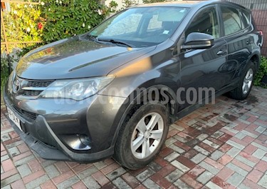 foto Toyota Rav4 2.5 Lujo 4X2 usado (2013) color Gris Metálico precio $7.700.000