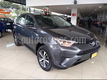foto Toyota RAV4 5P LE L4 TA RA-17 usado (2017) color Plata precio $289,000