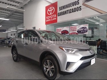 foto Toyota RAV4 5p LE L4/2.5 Aut usado (2018) color Plata precio $350,000