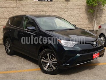 foto Toyota RAV4 5p XLE Plus L4/2.5 Aut usado (2017) color Azul Marino precio $355,000
