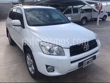 Toyota RAV4 2.4L 4x4 Aut usado (2011) color Blanco precio $805.000