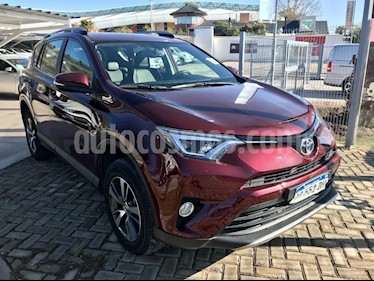 Toyota RAV4 HV 2.5 Limited 4x4 Hibrida usado (2017) precio $2.830.000