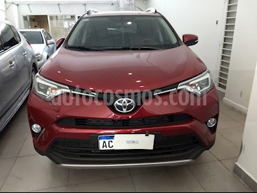 Toyota RAV4 4x2 Full usado (2018) color Rojo precio u$s35.000