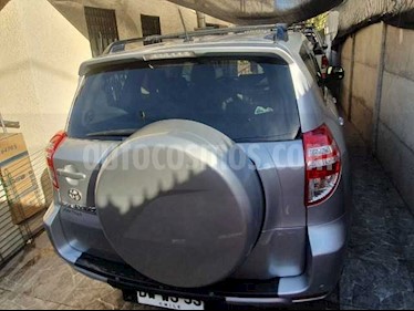 foto Toyota Rav4 2.5 Súper Lujo 4X2 Aut usado (2012) color Plata precio $6.680.000