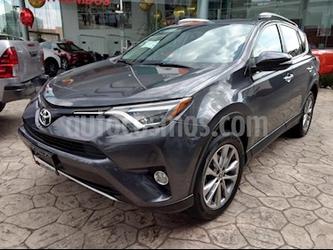 Foto venta Auto Seminuevo Toyota RAV4 Limited 4WD (2016) color Gris precio $370,000