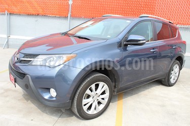 Foto venta Auto Seminuevo Toyota RAV4 Limited Platinum (2018) color Azul precio $310,000