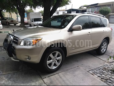 foto Toyota RAV4 Limited usado (2007) color Bronce precio $150,000