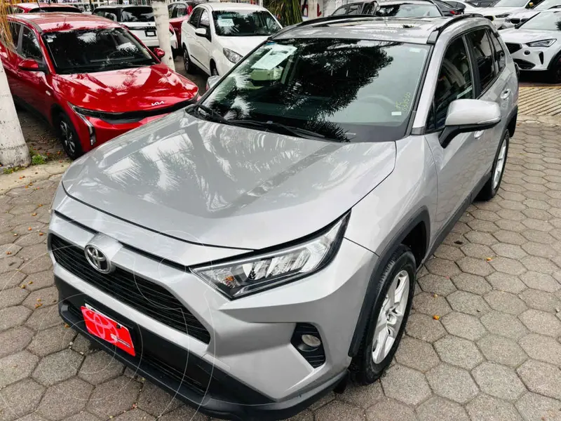 Foto Toyota RAV4 XLE 4WD usado (2020) color Plata financiado en mensualidades(enganche $104,006 mensualidades desde $9,238)