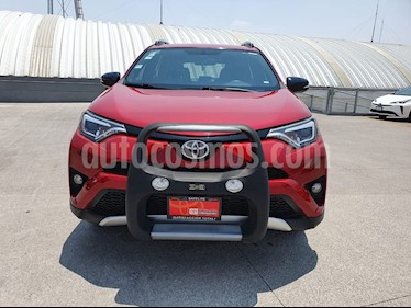 foto Toyota RAV4 SE 4WD usado (2016) color Rojo precio $349,000