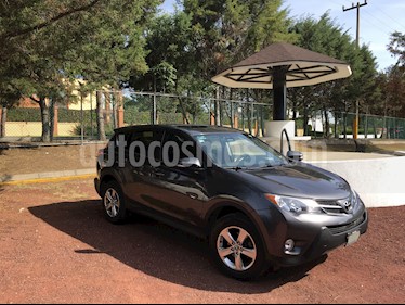 foto Toyota RAV4 XLE usado (2015) color Gris precio $286,000