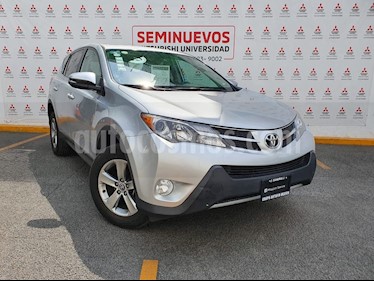 foto Toyota RAV4 XLE 4WD usado (2015) color Plata precio $245,000