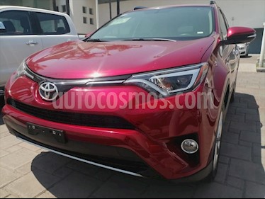 Toyota RAV4 Limited 4WD usado (2018) color Rojo precio $404,000
