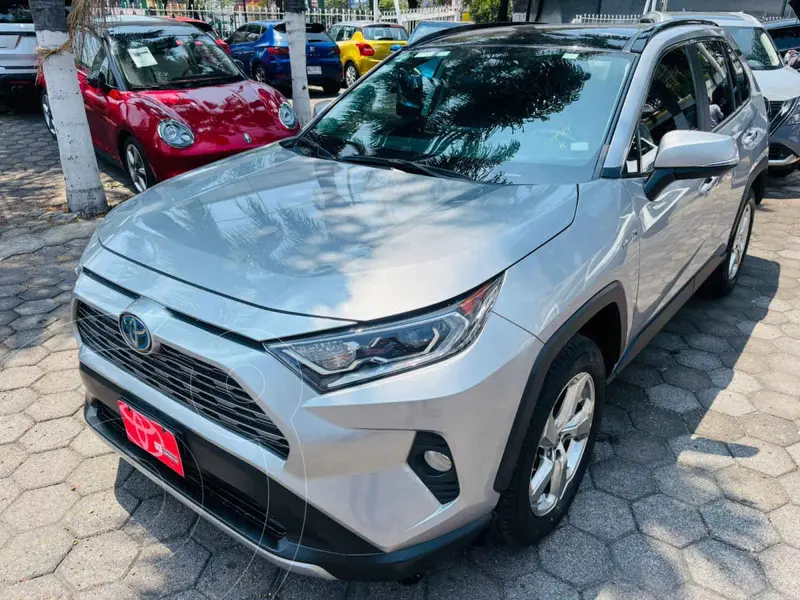Foto Toyota RAV4 Limited usado (2021) color Plata financiado en mensualidades(enganche $152,381 mensualidades desde $13,535)