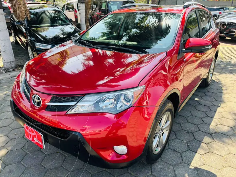 Foto Toyota RAV4 XLE 4WD usado (2015) color Rojo precio $267,000