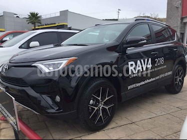 Toyota RAV4 SE 4WD usado (2018) color Negro precio $460,000