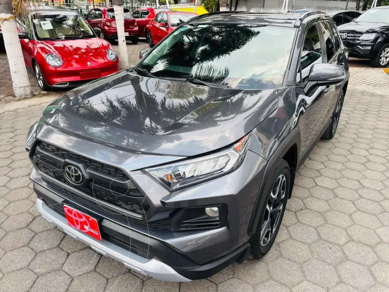 Foto Toyota RAV4 Adventure usado (2021) color Gris precio $479,000