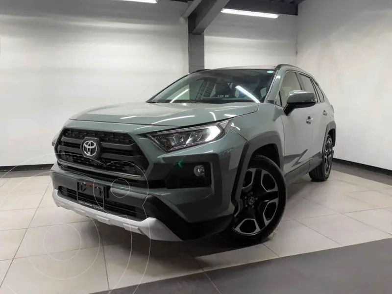 Foto Toyota RAV4 Adventure usado (2020) color Blanco precio $459,000