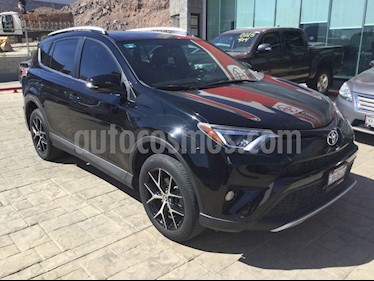 foto Toyota RAV4 SE 4WD usado (2016) color Negro precio $348,000