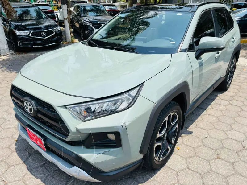 Foto Toyota RAV4 Adventure usado (2019) color Verde financiado en mensualidades(enganche $125,506 mensualidades desde $11,148)