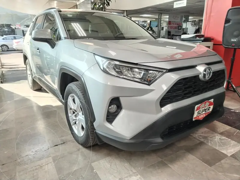 Foto Toyota RAV4 XLE usado (2019) color Gris financiado en mensualidades(enganche $166,782 mensualidades desde $7,017)
