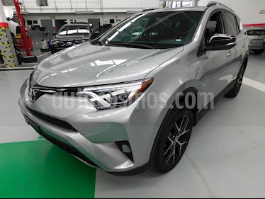 Foto venta Auto usado Toyota RAV4 SE 4WD (2018) color Plata precio $486,000