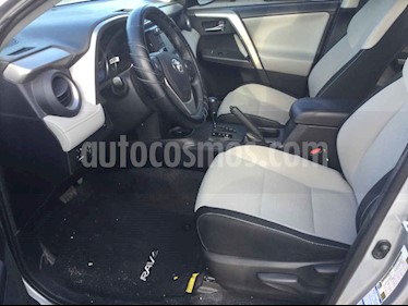 foto Toyota RAV4 XLE 4WD usado (2016) color Plata precio $320,000