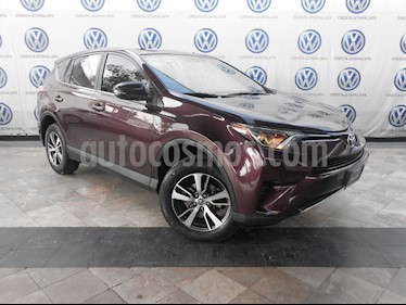 foto Toyota RAV4 XLE 4WD usado (2017) color Gris precio $339,000