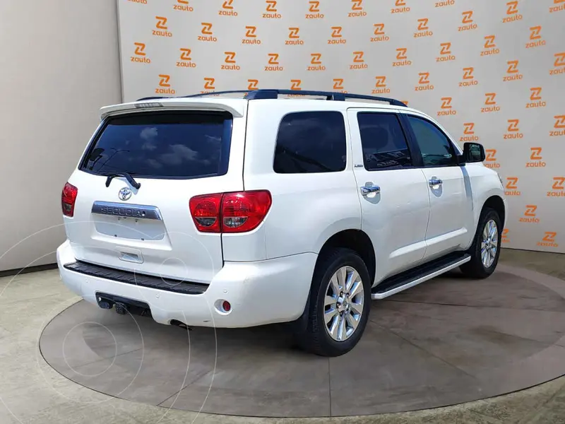 toyota sequoia