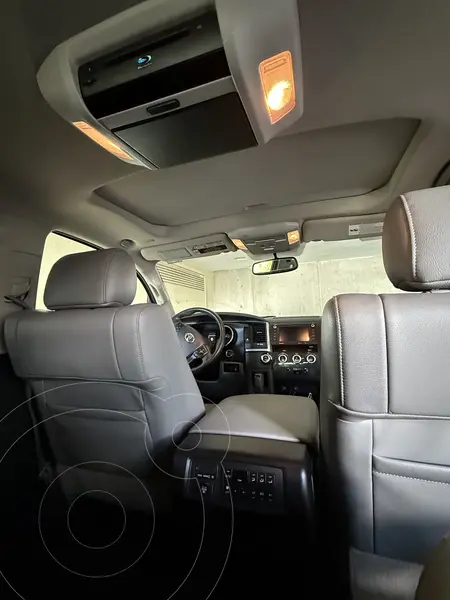 toyota sequoia
