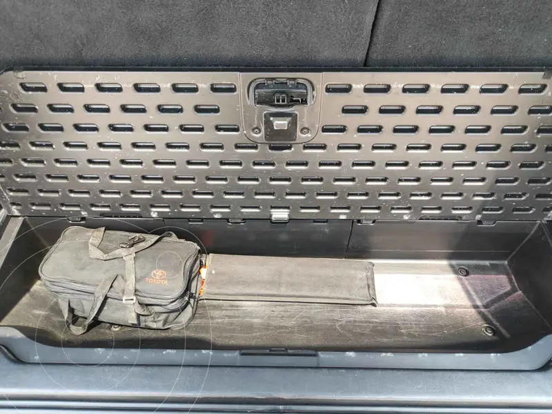 toyota sequoia