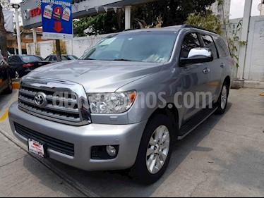 Foto Toyota Sequoia Platinum usado (2011) color Plata precio $256,000