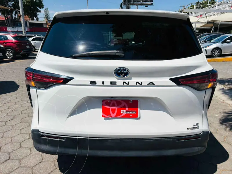 toyota sienna-hev