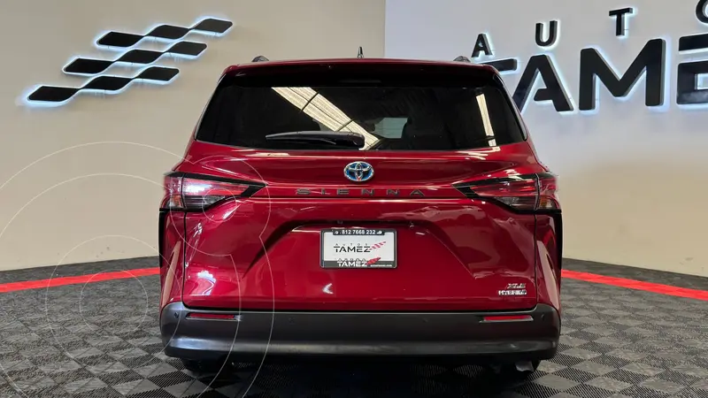 toyota sienna-hev