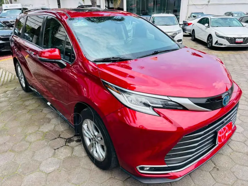 toyota sienna-hev