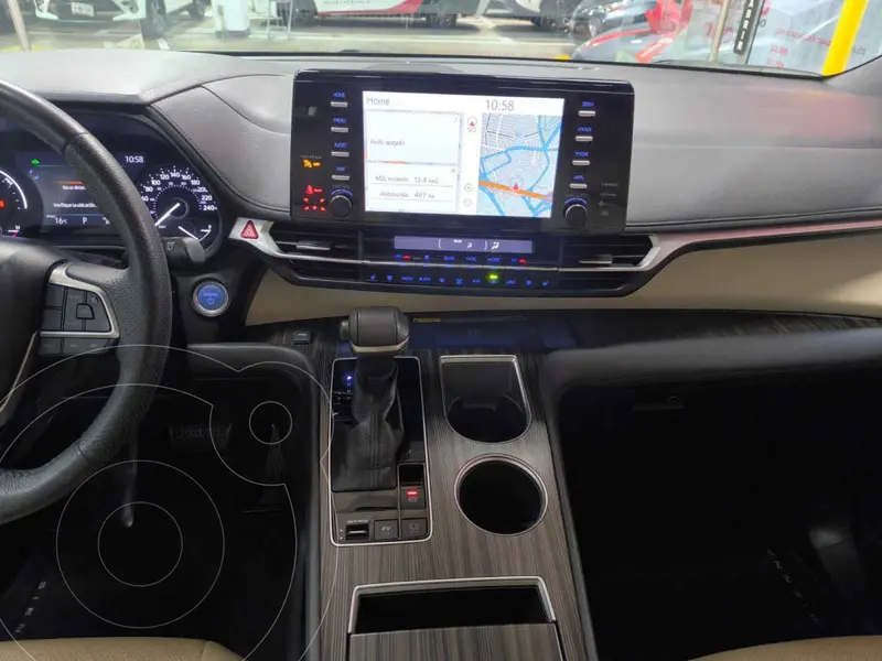toyota sienna-hev