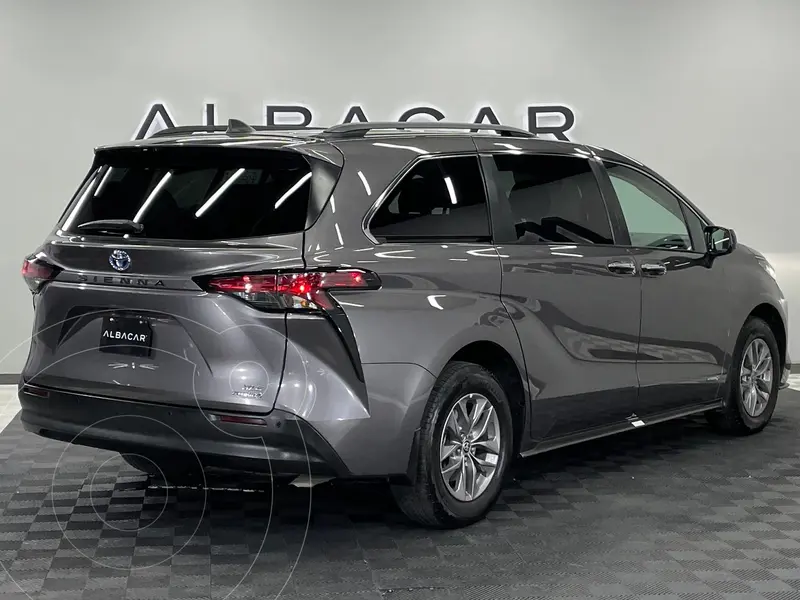 toyota sienna-hev