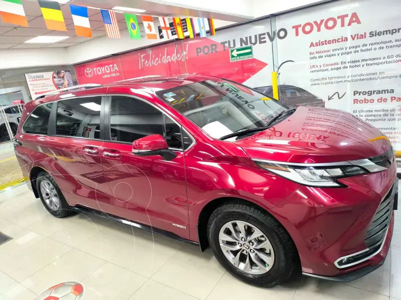 toyota sienna-hev