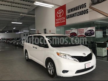 foto Toyota Sienna 5p CE V6/3.5 Aut usado (2015) color Blanco precio $290,000