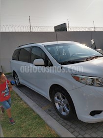 Toyota Sienna CE 3.5L usado (2011) color Blanco precio $160,000