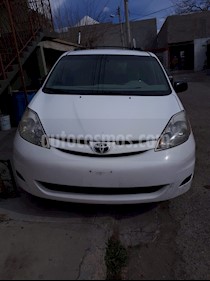 Toyota Sienna LE 3.3L usado (2009) color Blanco precio $140,000