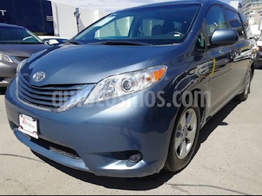 Foto venta Auto usado Toyota Sienna LE 3.5L (2016) color Azul precio $339,000